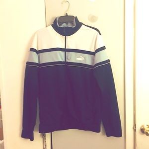 PUMA JACKET EUC! Men’s size Med PUMA jacket